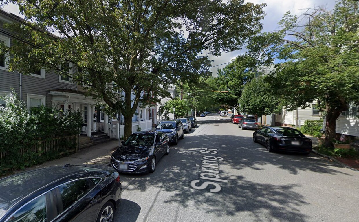 Primary Photo - 89 Spring St