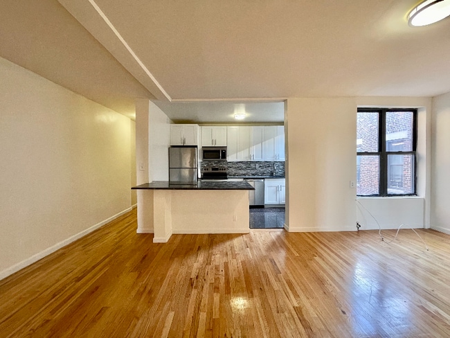 Building Photo - 540 W 136TH St