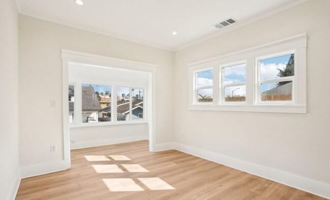 Foto del edificio - 247 S Benton Way
