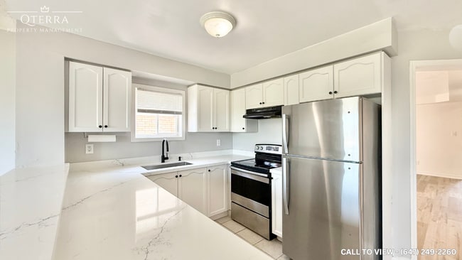 Building Photo - 1591 Avonmore Sq