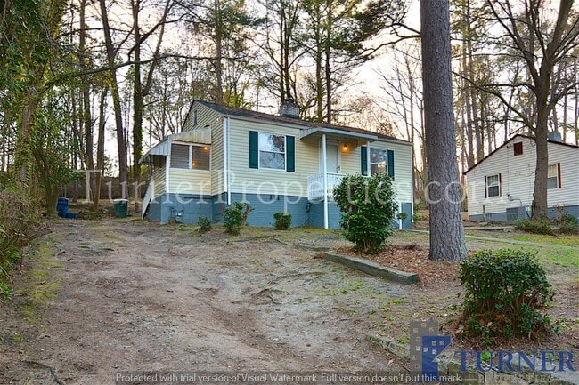 Building Photo - 1545 Lilly Ave, Columbia, SC 29204
