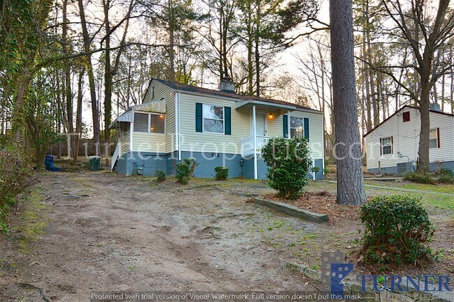 Foto del edificio - 1545 Lilly Ave, Columbia, SC 29204