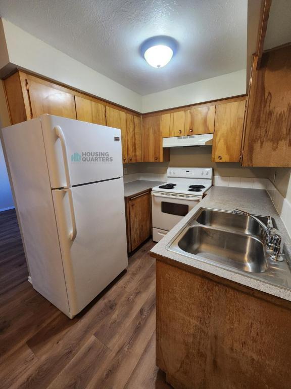 Foto del edificio - 2014 W Broadway Ave