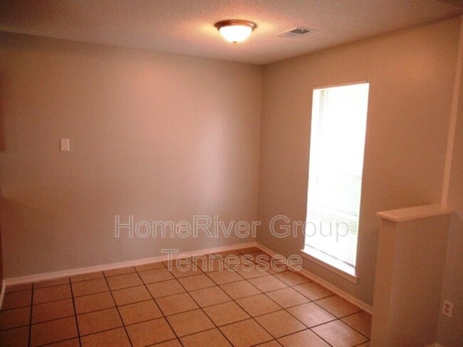 Foto del edificio - 6310 Walnut Grove Rd