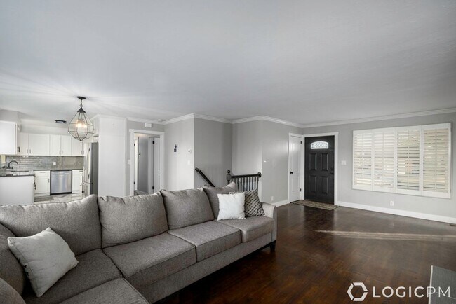 Foto del edificio - Stunning Single Family Home In Amazing Mou...