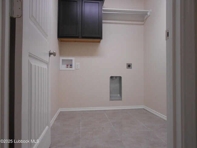 Building Photo - 7024 34th Pl