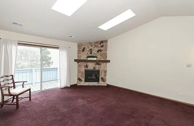 Building Photo - 1732 Chesapeake Ln