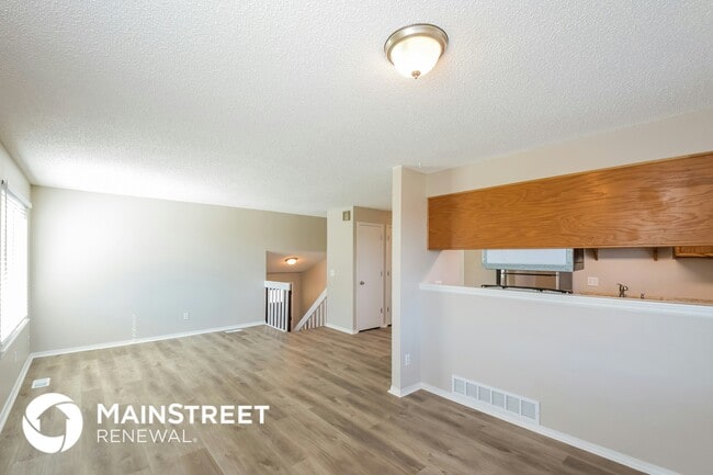 Building Photo - 4214 S Halifax Way