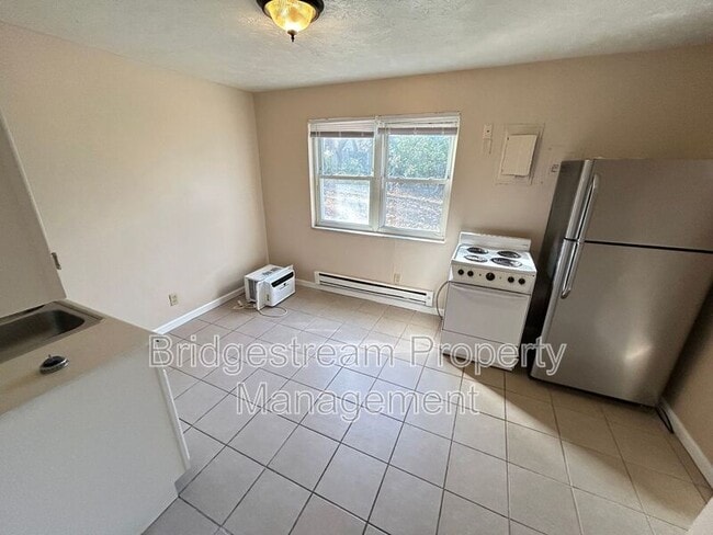 Photo - 1901 Hazel Ave House