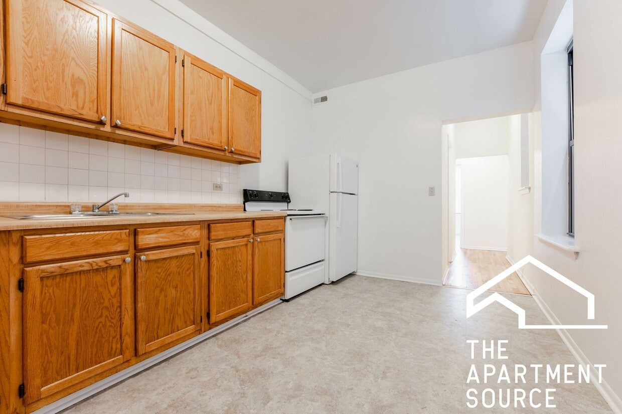 Photo - 2319 N Kedzie Blvd (Chicago, IL)