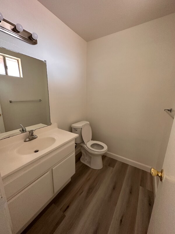 Foto del edificio - 8362 Walker St