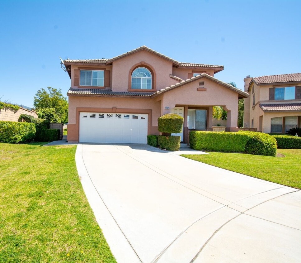 Primary Photo - 6561 Palo Verde Pl