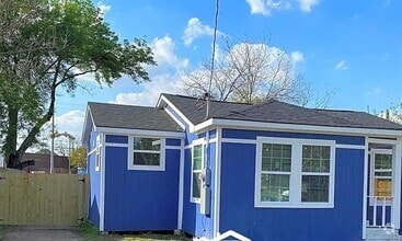 Building Photo - 7023 Myrtle St