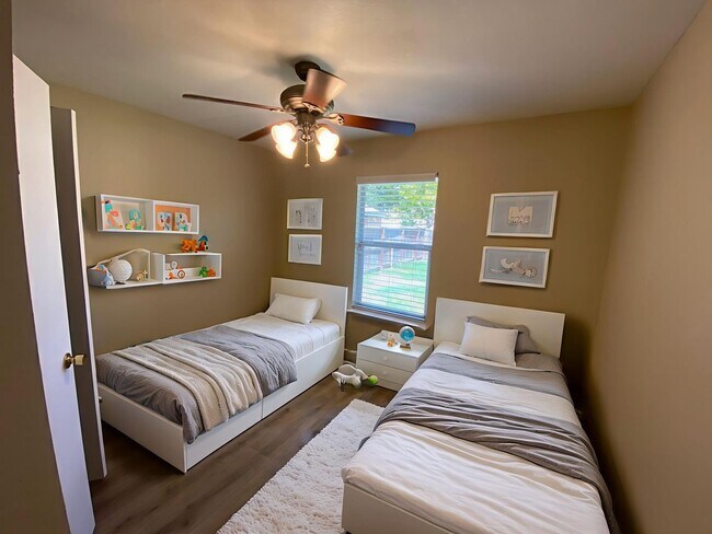 Foto del edificio - 9647 Kennebec Way