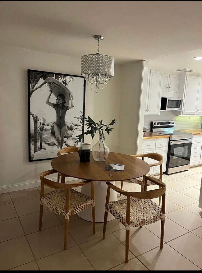 Foto del edificio - 7811 Eads Ave