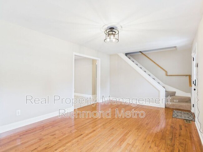 Foto del edificio - 1310 Devers Rd