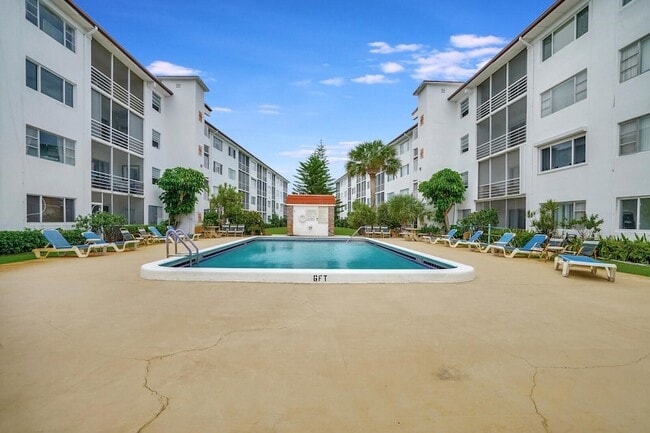 Photo - 4500 N Flagler Dr Apartment