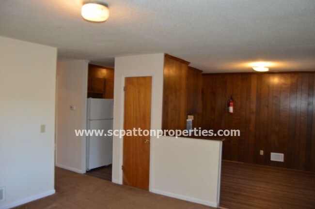 Building Photo - St. Andrews / Apple Valley