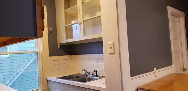 Foto del edificio - 220 Osborn St