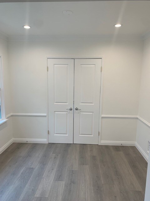 Foto del edificio - 345 N Sycamore Ave