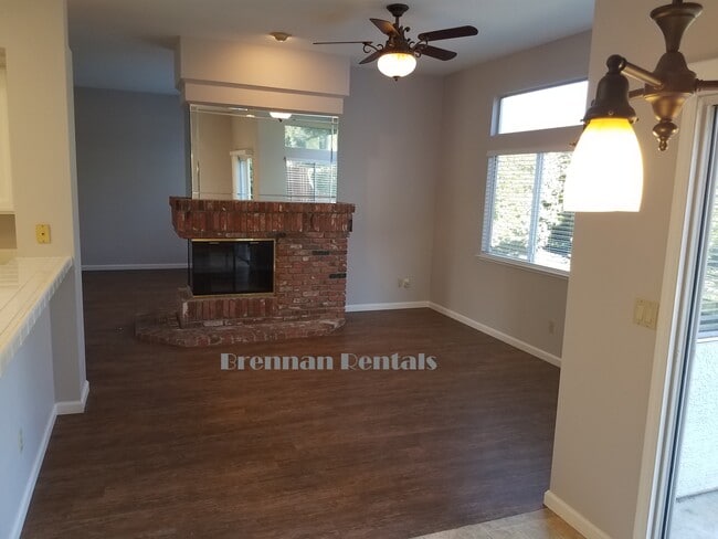 Building Photo - 105 Kilcairn Ct