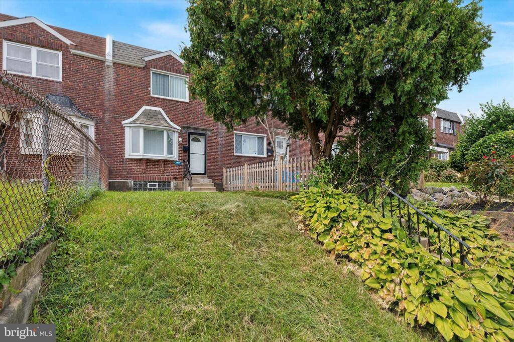 Foto principal - 7816 Fayette St