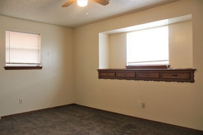 Foto del edificio - $199.00 move in special!