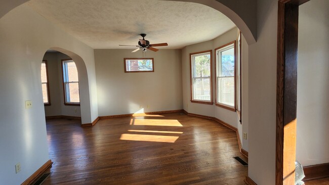 Foto del edificio - Dundee Two Story House