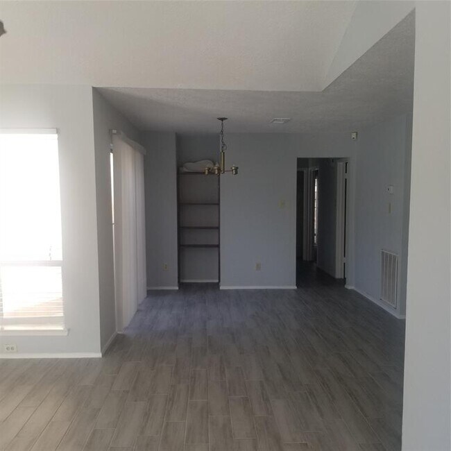Foto del edificio - 13938 Ashdale Ln