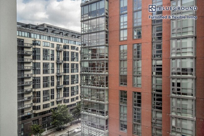 Foto del edificio - 949 1st St SE
