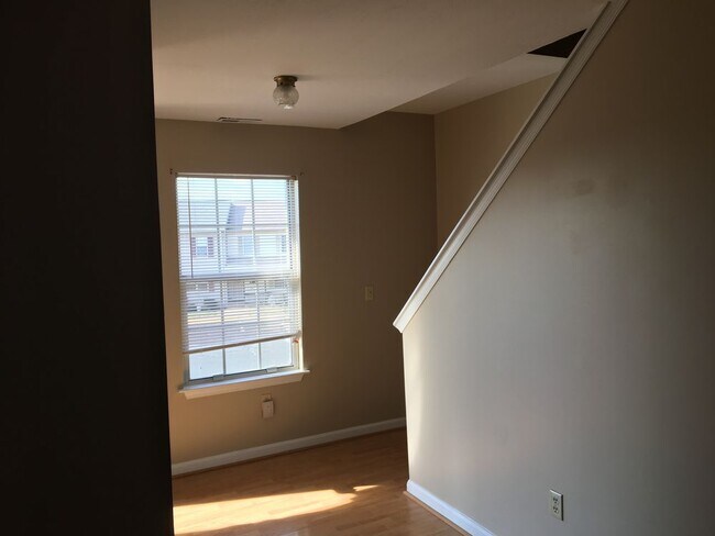 Building Photo - Culpeper Home For Rent