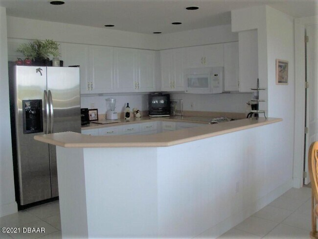 Foto del edificio - 4628 Harbour Village Blvd