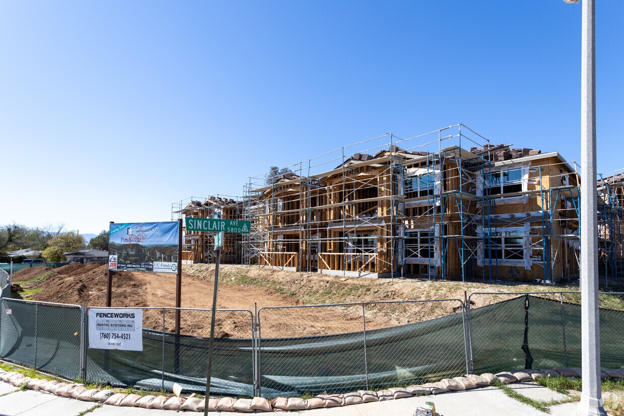 Pinebrook Apartments Apartments Riverside, CA