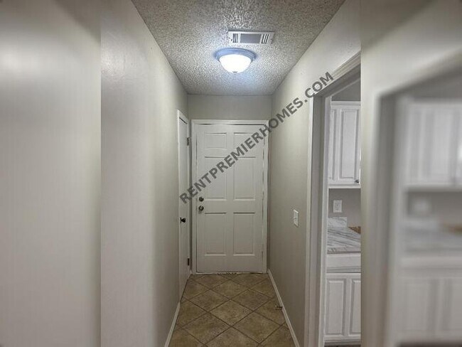 Foto del edificio - 3332 S 141st E Ave