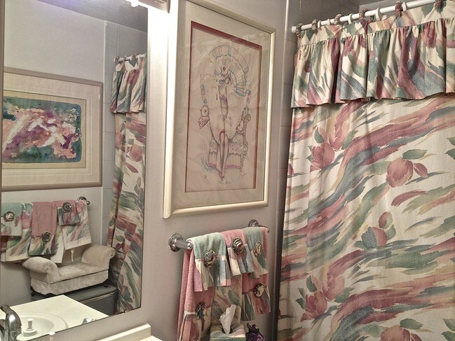 Your bathroom? - 1150 River Rd