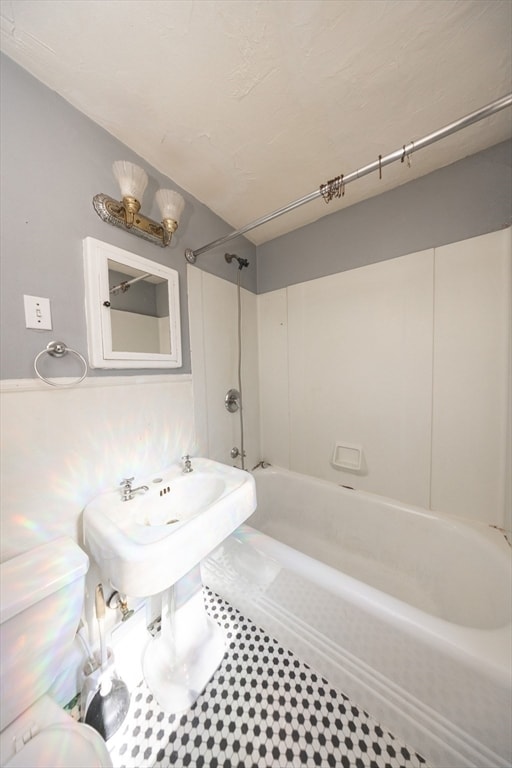 Building Photo - 35 Tirrell St