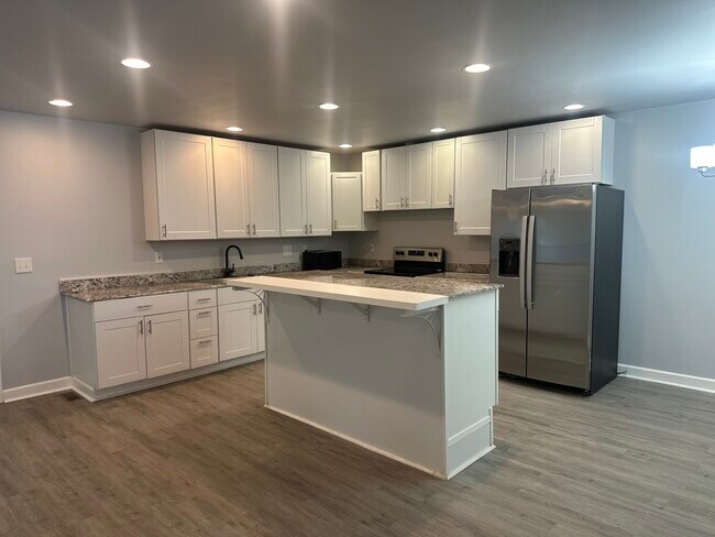 Foto del edificio - 110 Kensington Dr