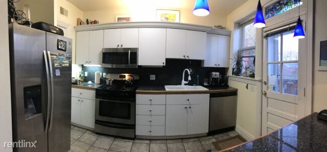 Foto del edificio - 6318 Southwood Ave