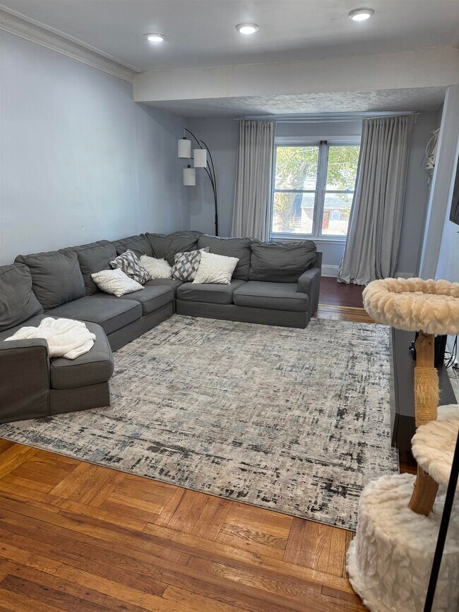 Foto del edificio - 804 KENNEDY Blvd