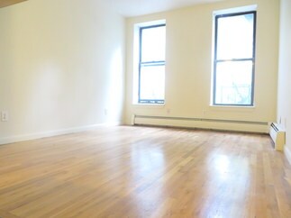 Foto del edificio - 435 W 45th St