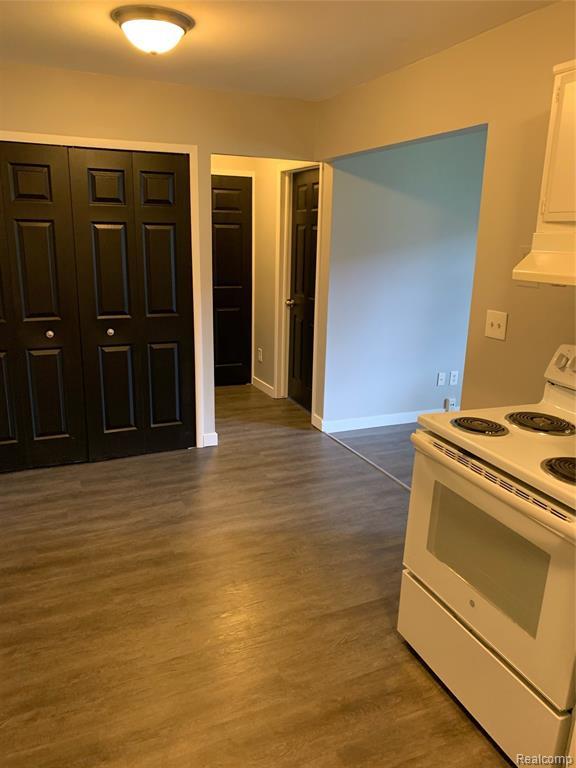 Foto principal - 5640 Pardee Ave