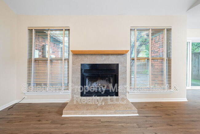 Foto del edificio - 255 Barclay Ave