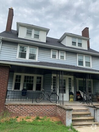 Building Photo - 2284 S Overlook Rd