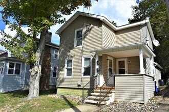 Building Photo - 209-211 N Clymer Ave