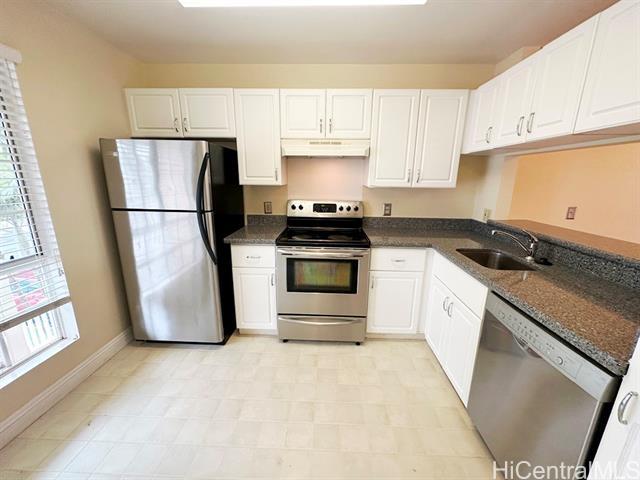 Building Photo - 94-520-520 Lumiauau St