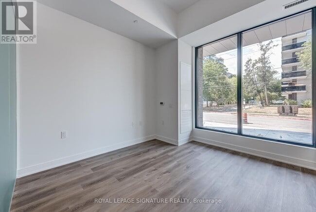 Building Photo - 88 Agnes St