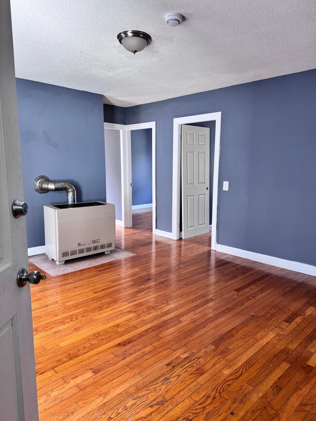 Photo - 18 Hall St Apartment