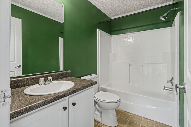 Foto del edificio - 212 Shipmans Pike