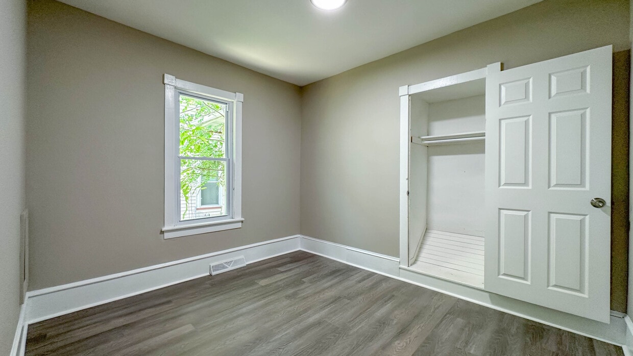 808 E Main St, Millville, NJ 08332 House for Rent in Millville, NJ