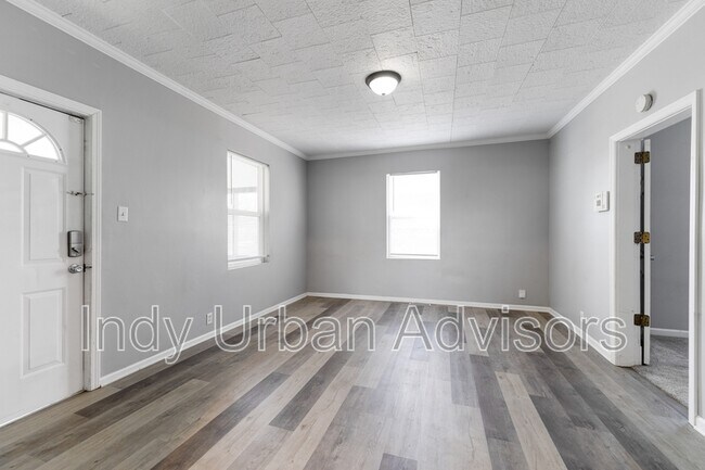 Building Photo - 3130 Newton Ave